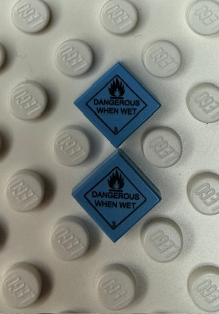 GHS 1x1 Tile: Water Reactive Hazard Dangerous When Wet