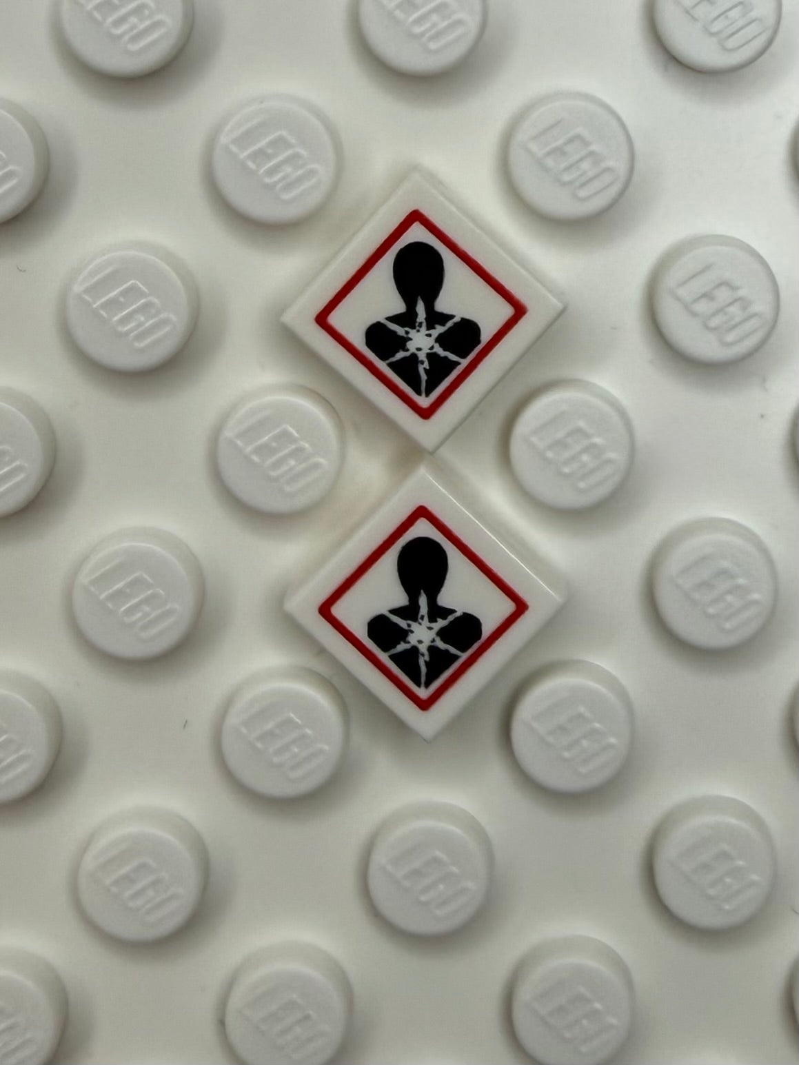 GHS 1x1 Tile: Health Hazard