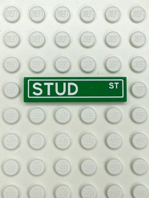 Street Sign 1x4 Tile: Stud Street
