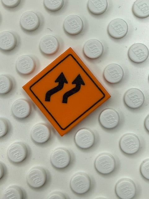 Work Signs 2x2 Tile: Traffic Flow Right