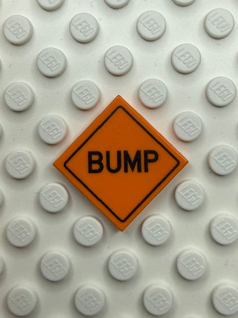 Work Signs 2x2 Tile: Bump